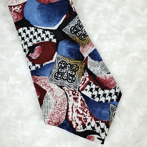 Montagu Abstract Silk Tie Blue Maroon - Picture 2 of 8